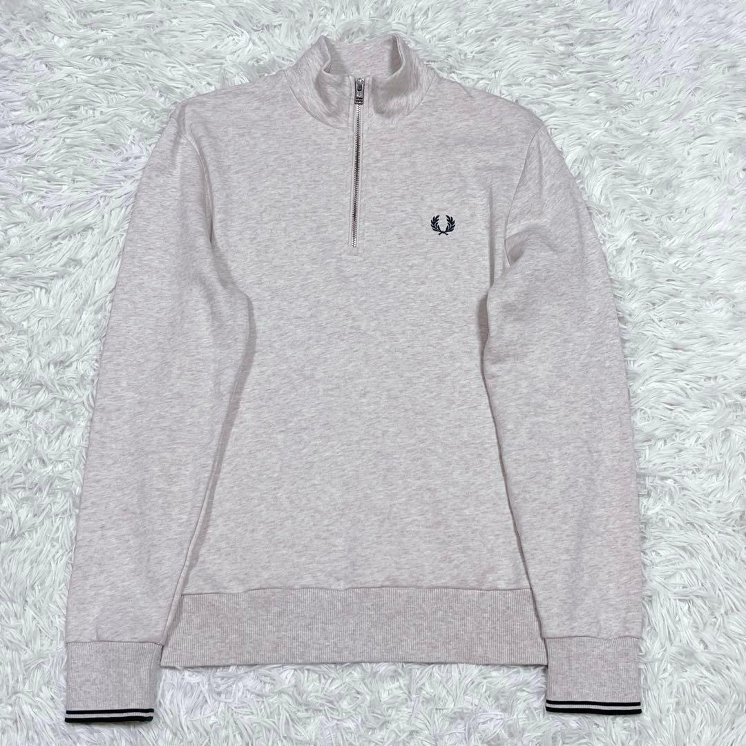 フレッドペリー ハーフジップスウェットトレーナー M3574 ベージュ Sサイズ