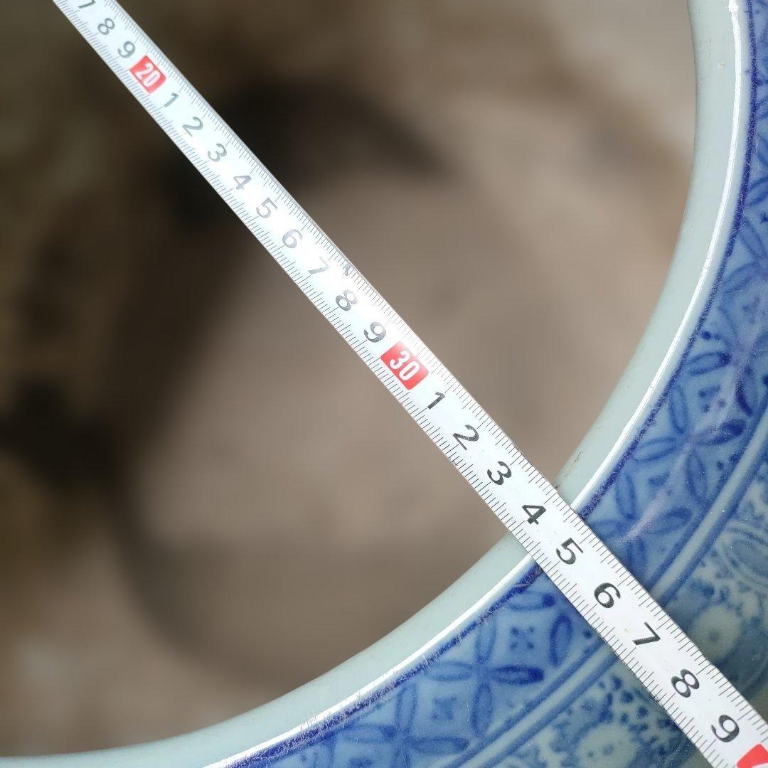 青白い雲模様の陶器火鉢　白鳥　丹頂鶴