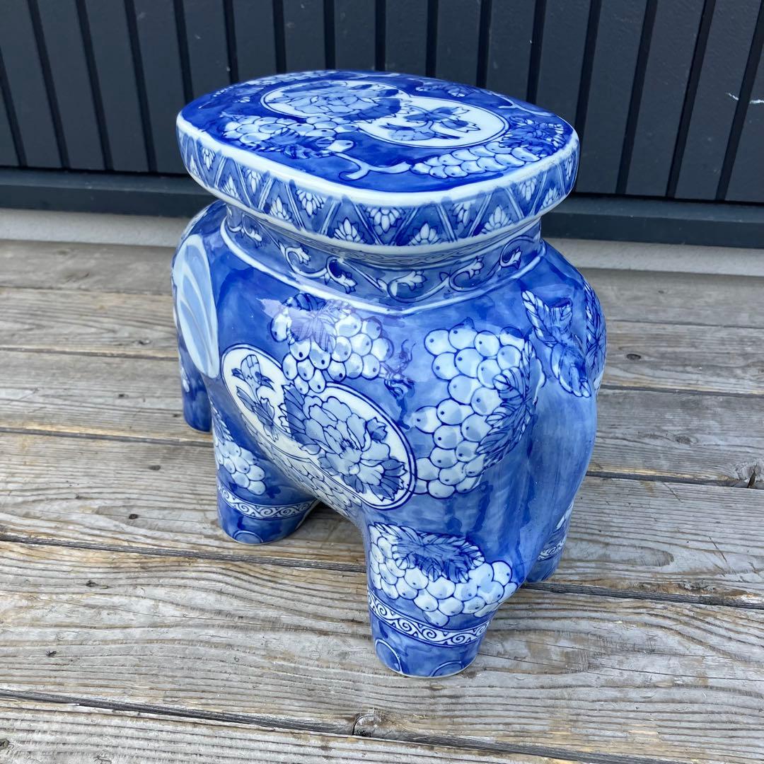 ① 景徳鎮 中国美術品 陶器製 象 オブジェ 飾り スツール 花台 染付 骨董品