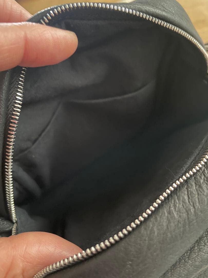 Aeta定番のショルダーポーチバッグ