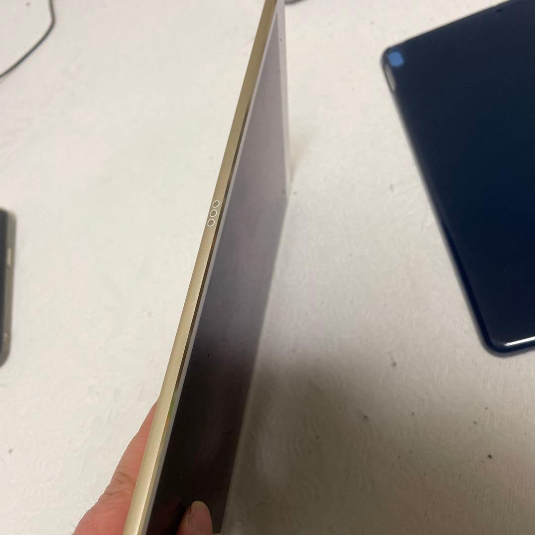 Apple iPad (第7世代) 32GB バッテリー　94%