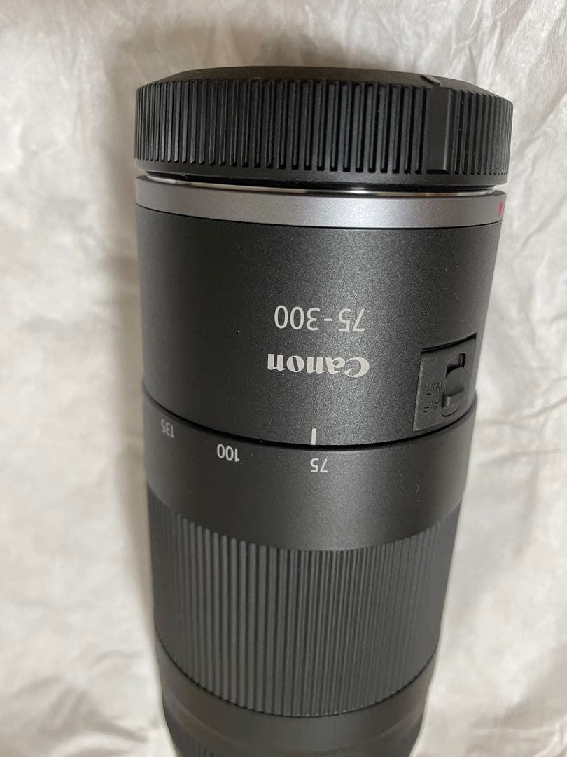 Canon RF 75-300mm F4-5.6望遠ズームレンズ RFマウント
