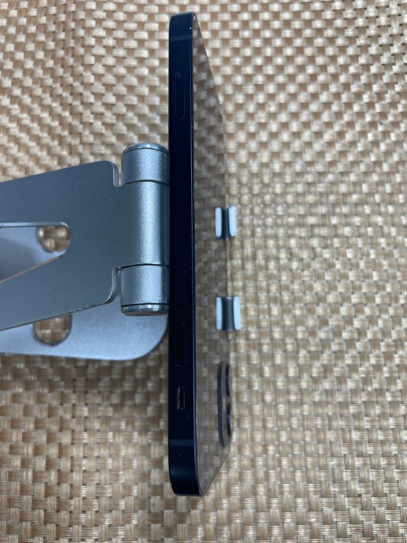 iPhone 12 128 GB ブラック SIMフリー【3423】