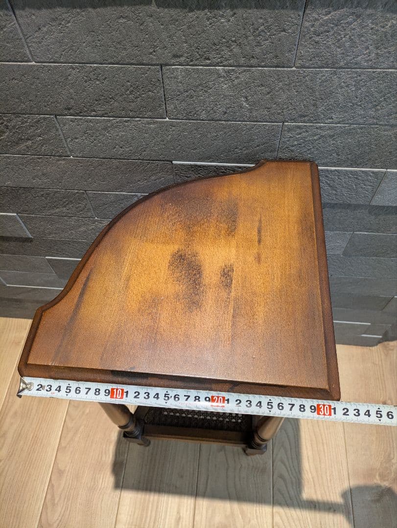 【オールドカリモク】コロニアル サイドテーブル アンティーク 木製家具 飾り棚