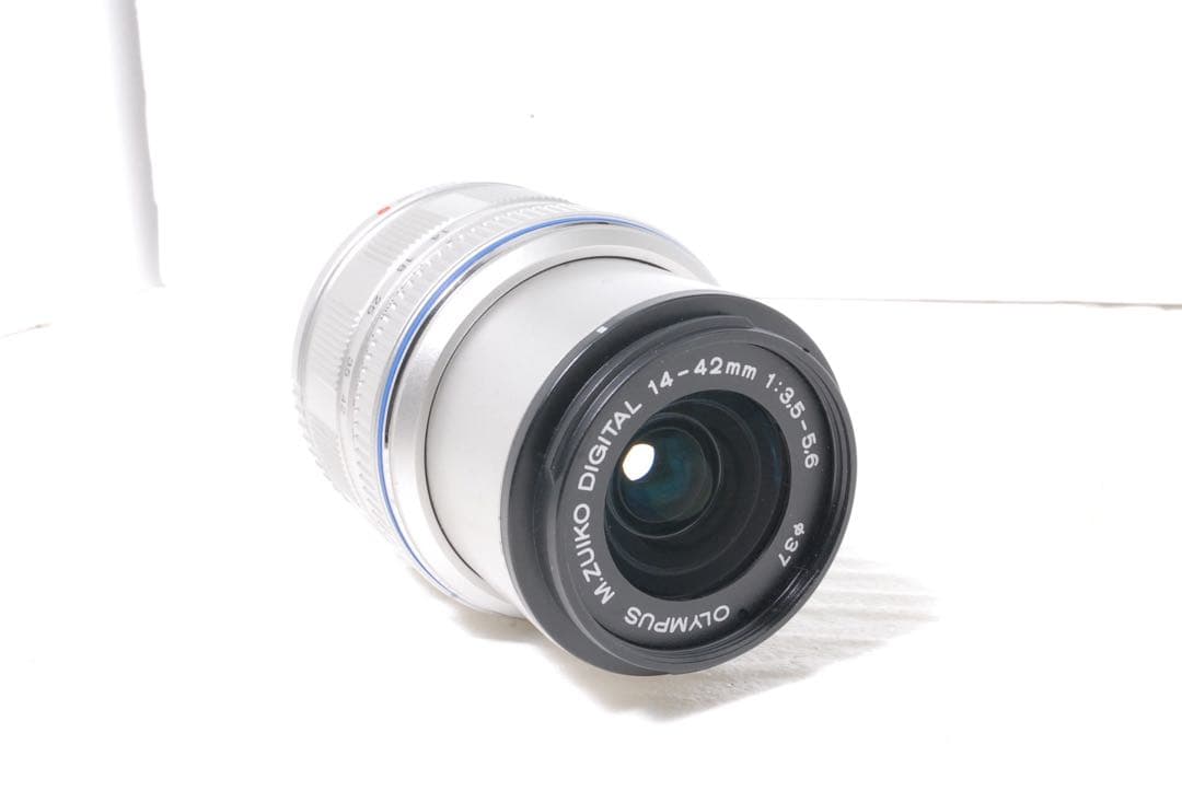 動作品❤️ショット数2496回✨ OLYMPUS E-PL2 ミラーレス一眼カメラ