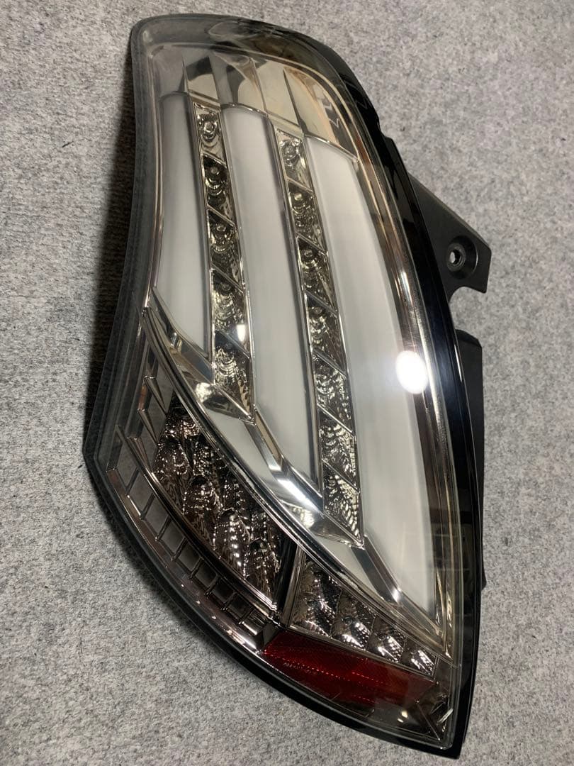 スイカ ZC72S/ZD72S ZC32S スイフトファイバーLEDテール