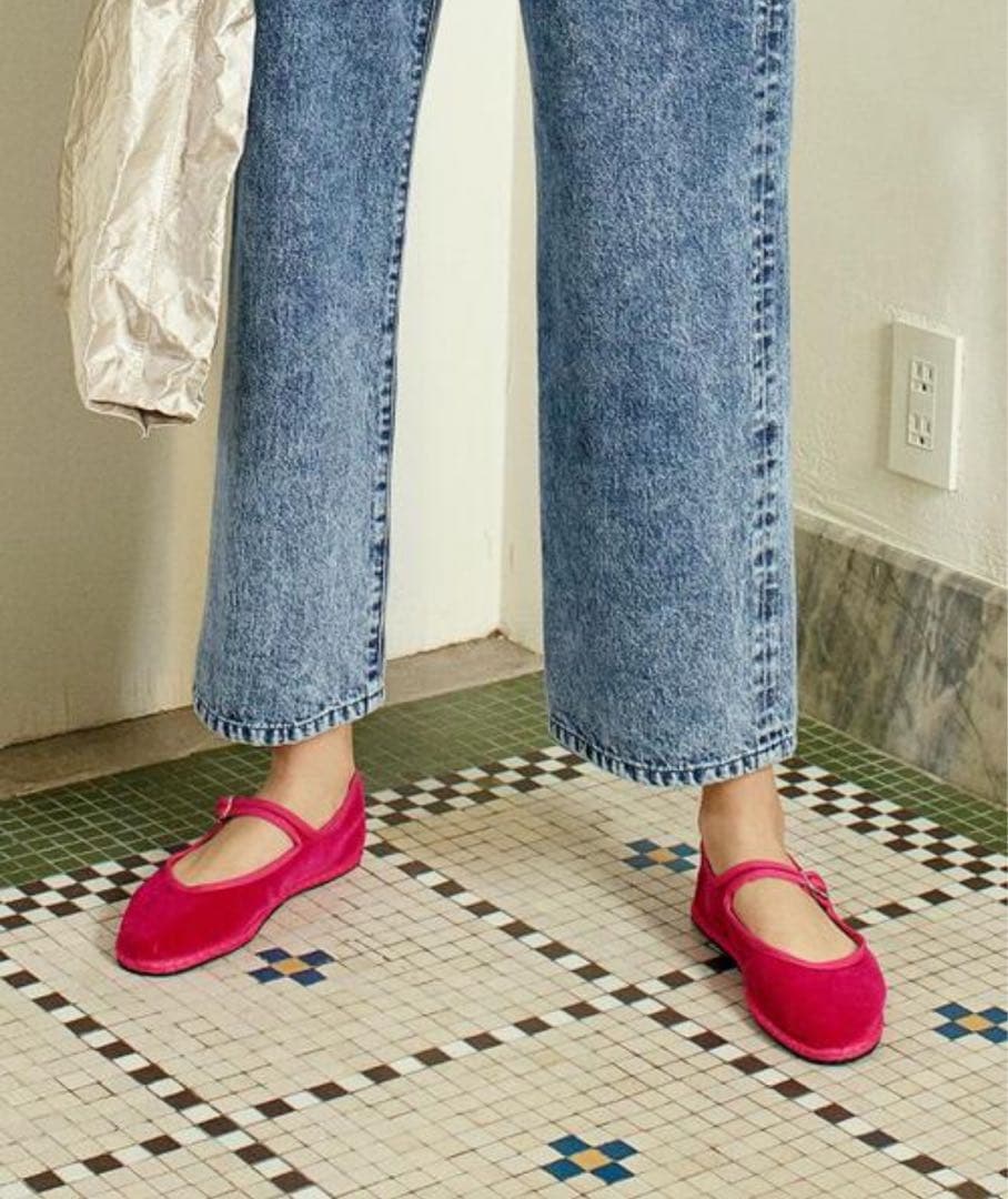 【新品未使用】ドロゲリア・クリベリーニ カンフーシューズ ピンク 37