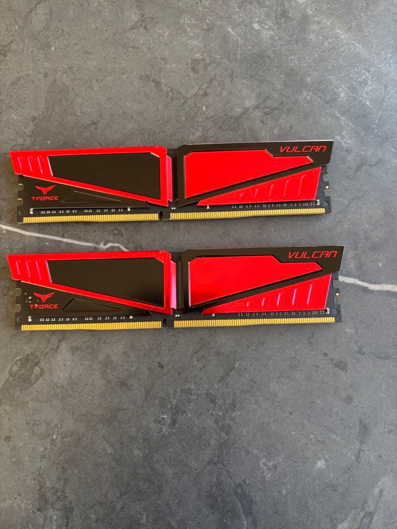 TEAMGROUP 16GB（ 8GB×2 ）DDR4 2666MHz