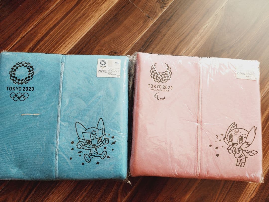 座 クッション（東京2020オリンピック） ミライトワ ソメイティ エアウィーヴ