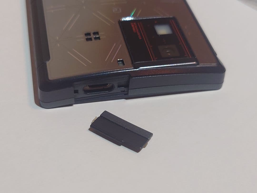 【動作確認済】エヴンゲリオン スマホ SH-06D nerv