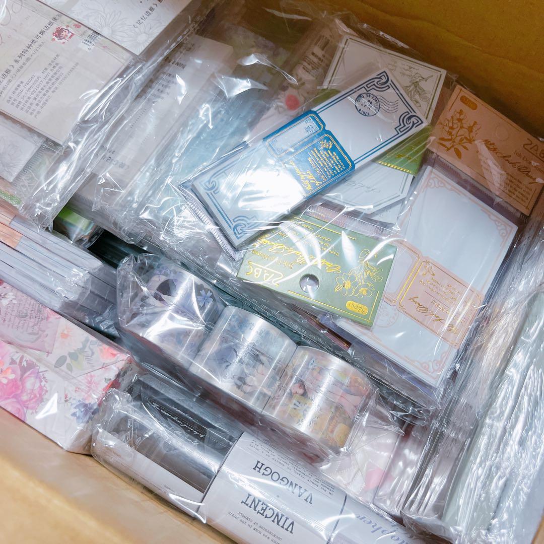 【100サイズ】　コラージュ素材　まとめ売り　紙モノ　大量　C