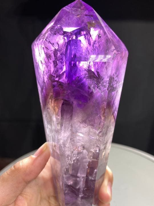 高品質 ブラジルバイーア州産 バイカラーアメジスト 天然石 原石 642g