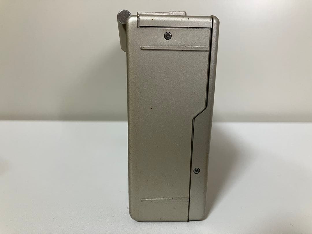 AIWA HS-J2 カセットレコーダー　ジャンク品