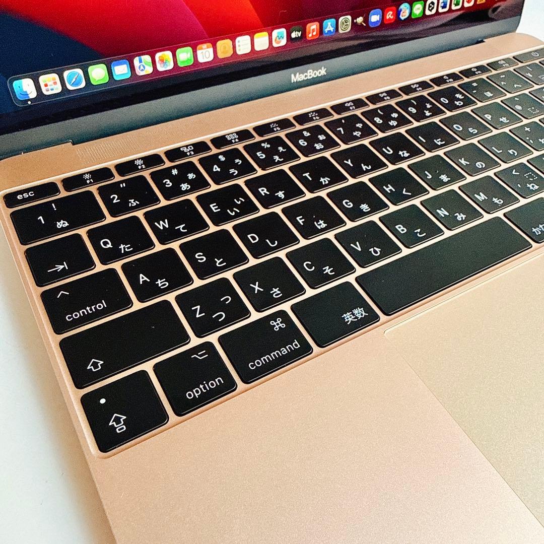 MacBook Retina 2017 12インチ / Windows11