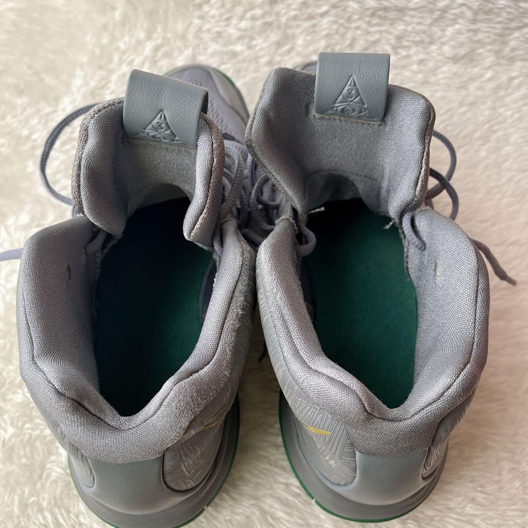 カイリー4 バッシュ　kyrie4 グレー　26cm