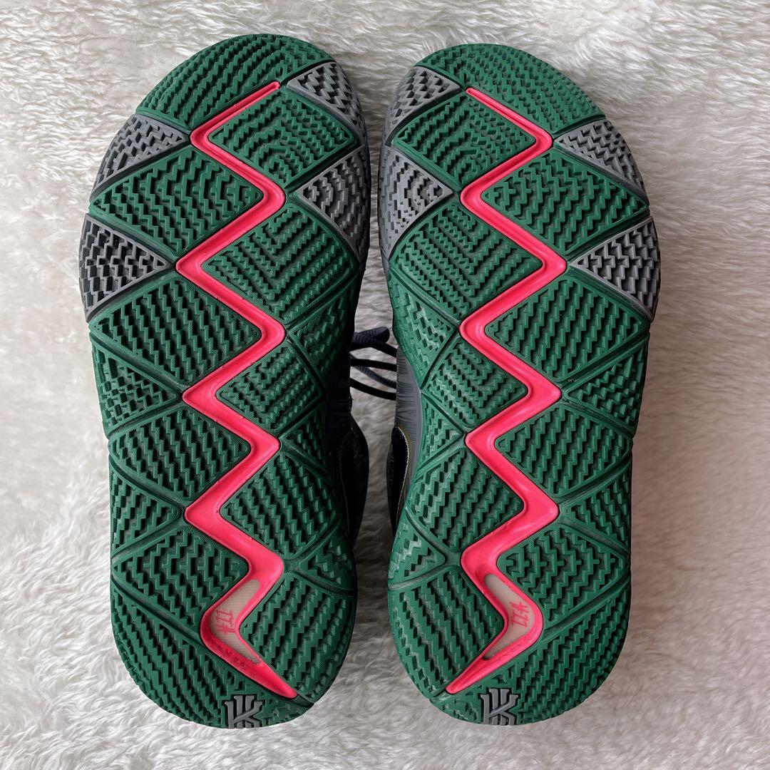 カイリー4 バッシュ　kyrie4 グレー　26cm