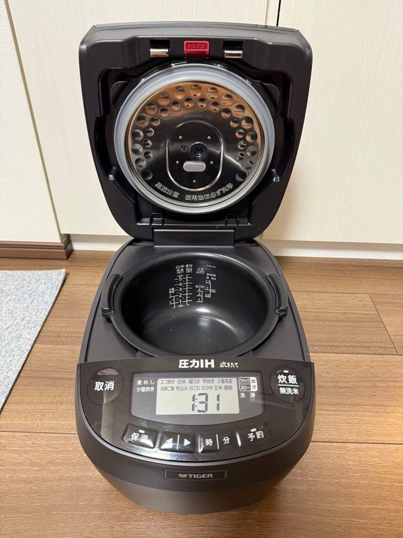 TIGER 圧力IH炊飯器 JPV-C100