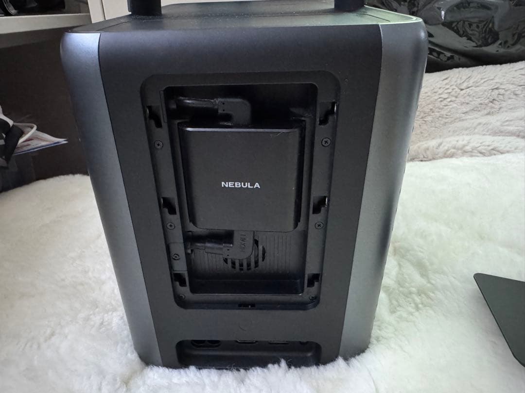 ※専用　Anker Nebula Cosmos Laser 4K