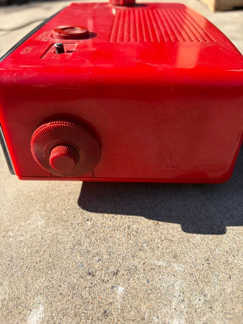 ナショナル　パタパタ時計　赤　レトロ ラジオチューナー　置き時計