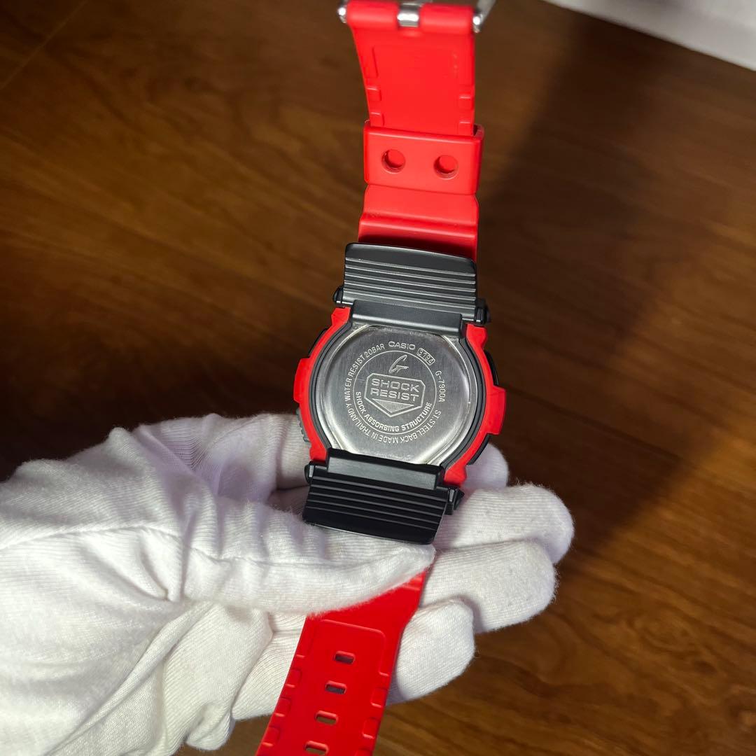 ひ*れ様 新品同様 G-SHOCK G-7900 レッド ブラック デジタル
