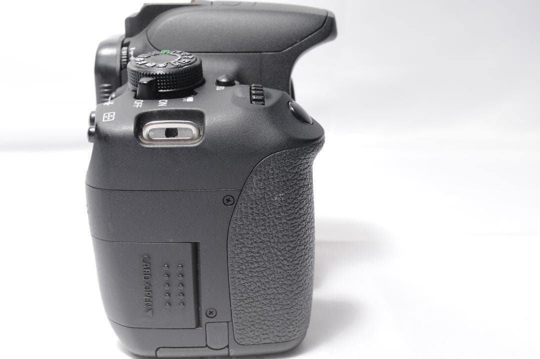 ✨Canon Kiss X7i✨ショット数希少❣️スマホ転送❣️自撮り❣️高機能❣️美品