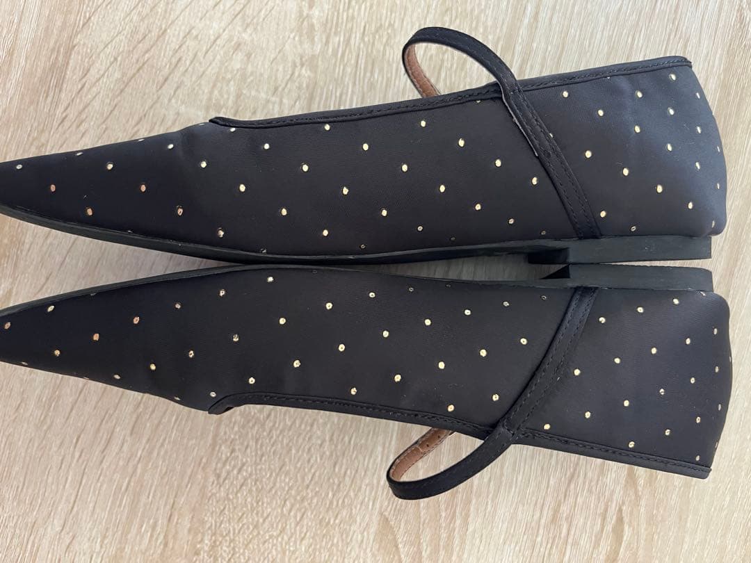 【美品】カプリシュレマージュ ドットフラットシューズ