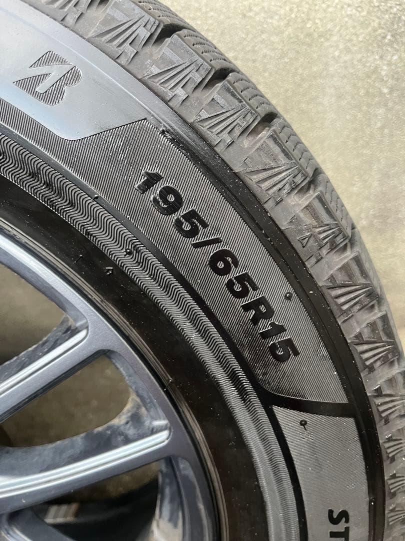 VRX3 195/65R15 タイヤ・ホイールセット