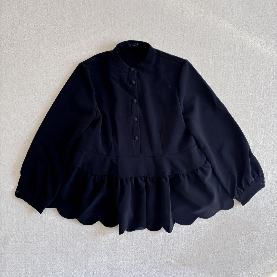 SONO ソーノ　スカラップヘム　フェミニティブラウス