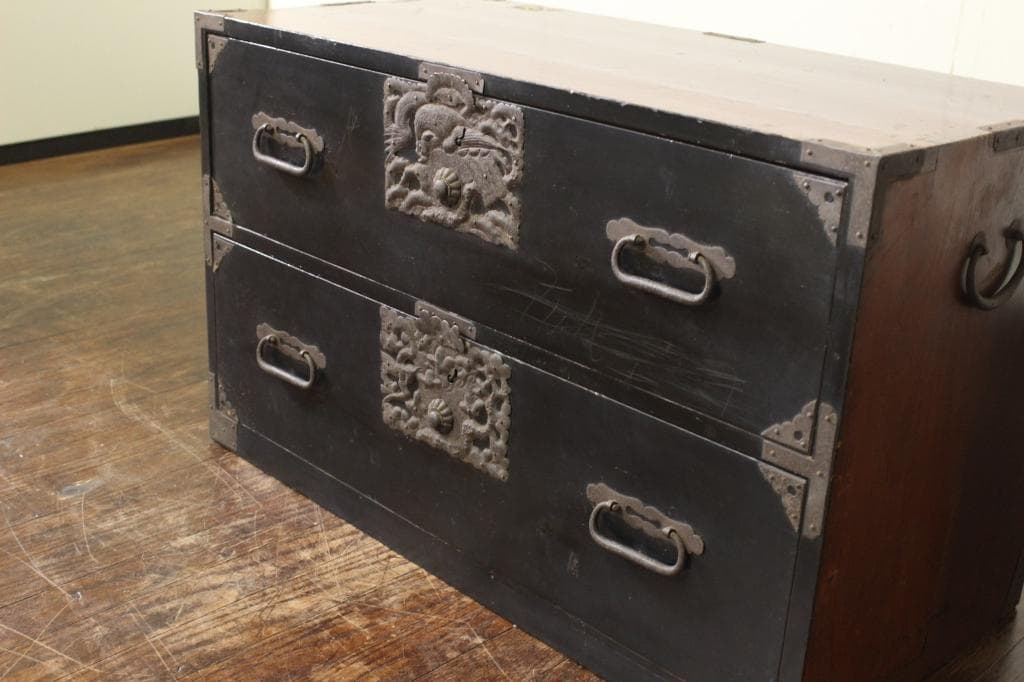 打ち出し金具！庄内箪笥 時代箪笥/チェスト/古道具/古民具/ローボード/収納