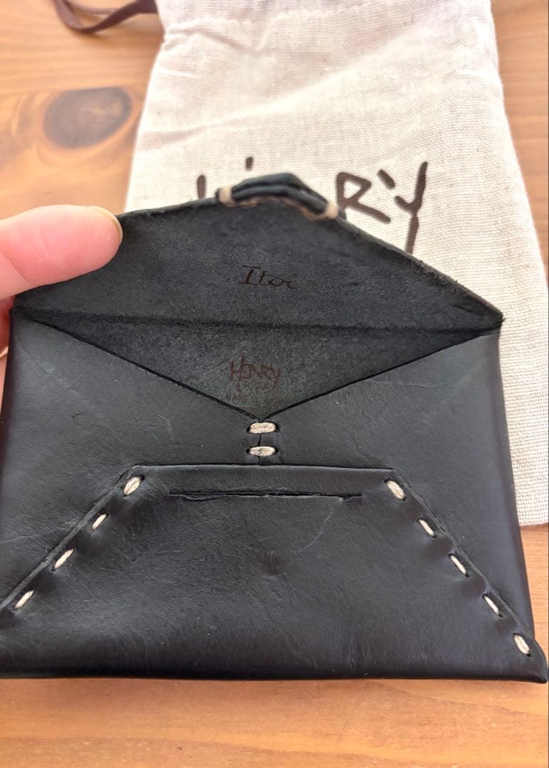 美品　HENRY CUIR カードケース　ブラック