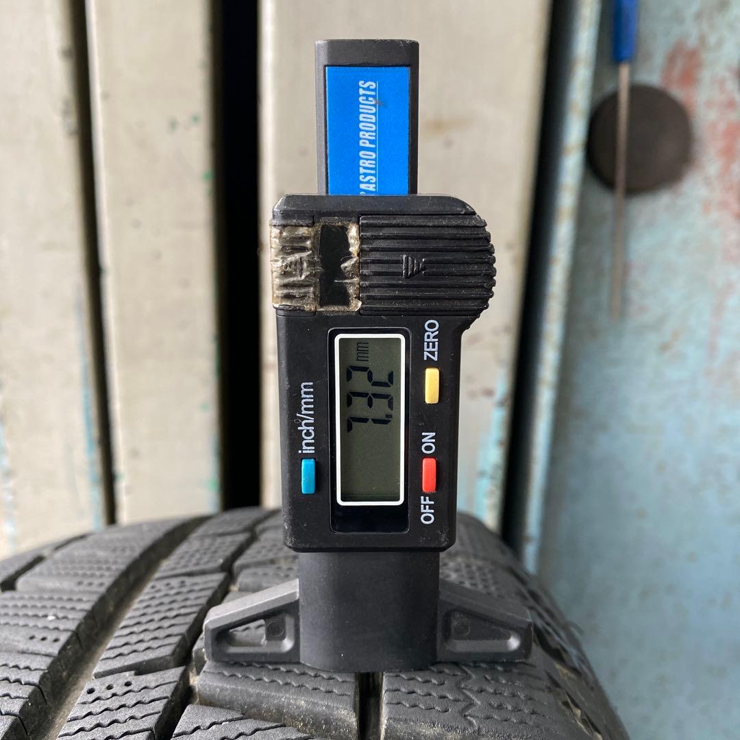 中古バリ溝ブリヂストンスタッドレスセット205/60R16 ノア、ヴォクシー