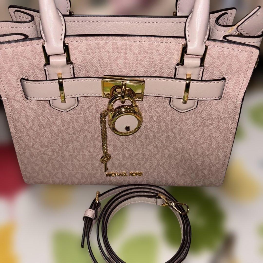 きょんち未使用品　Michael Kors ピンク トートバッグ