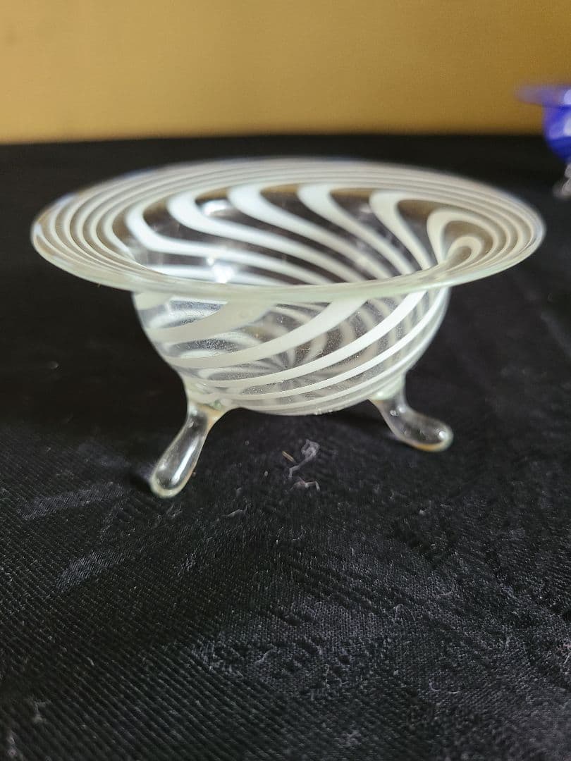 オーストリアアンティークビミニガラス　一客