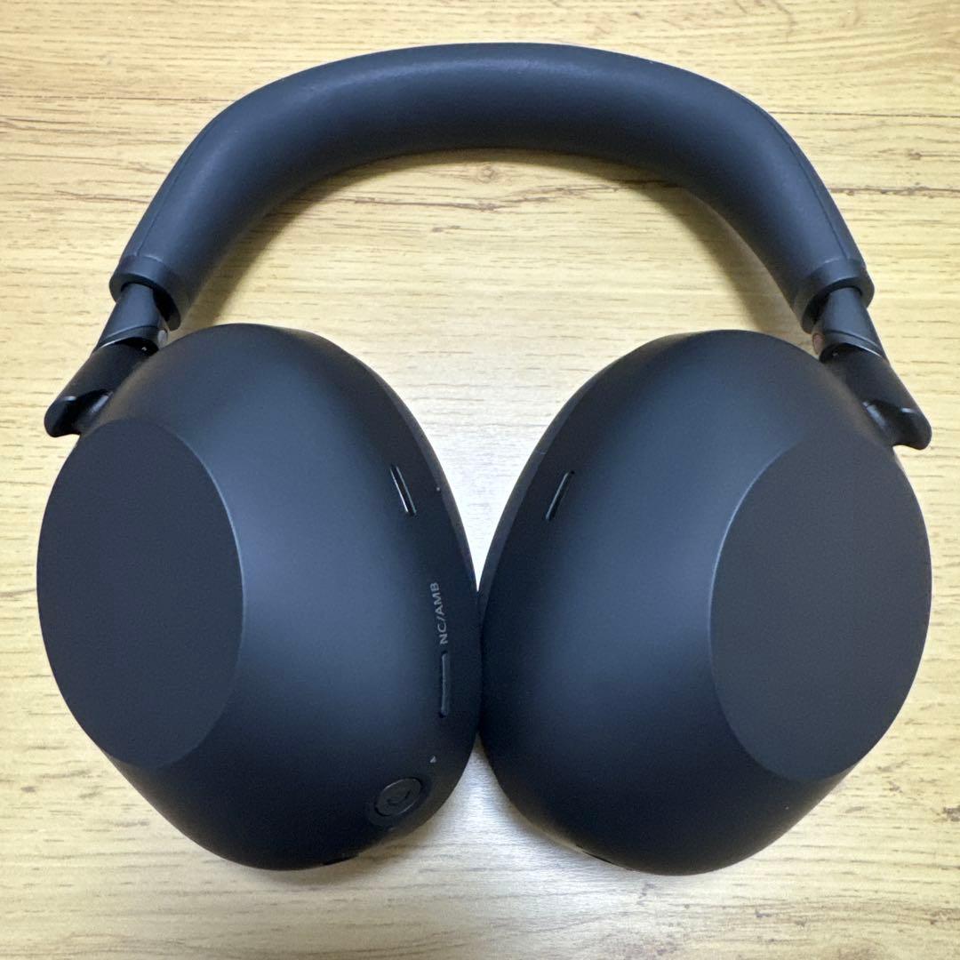 WH-1000xM6 ソニー　ヘッドホン　ケース付き