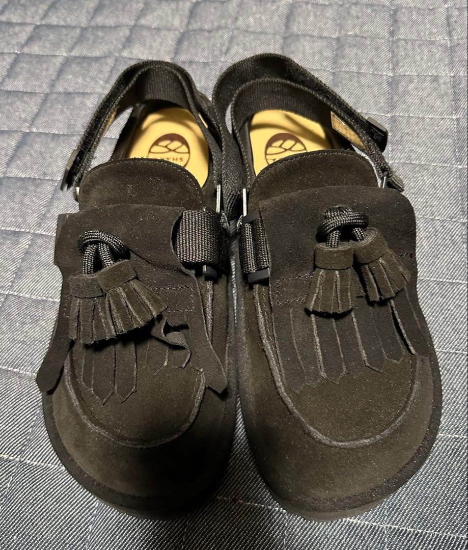 SHAKA MOC MULE TASSEL SUED ブラック