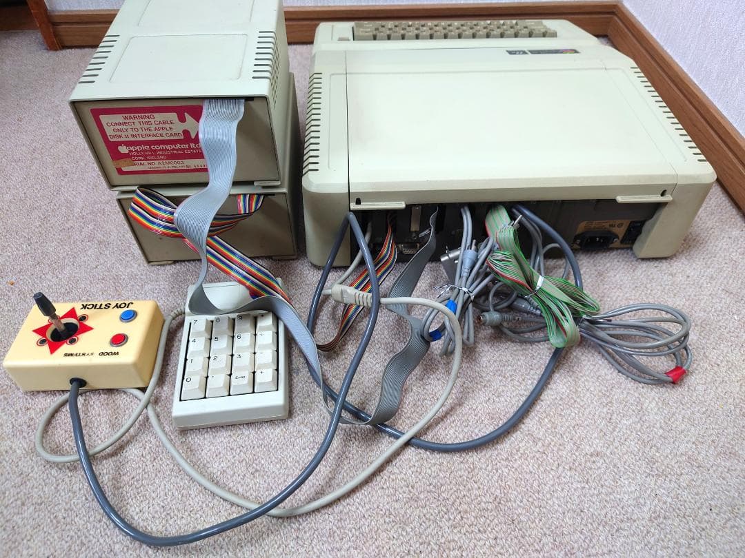 s*w様 ジャンク APPLEⅡe アップル2e アップルコンピューター 周辺機