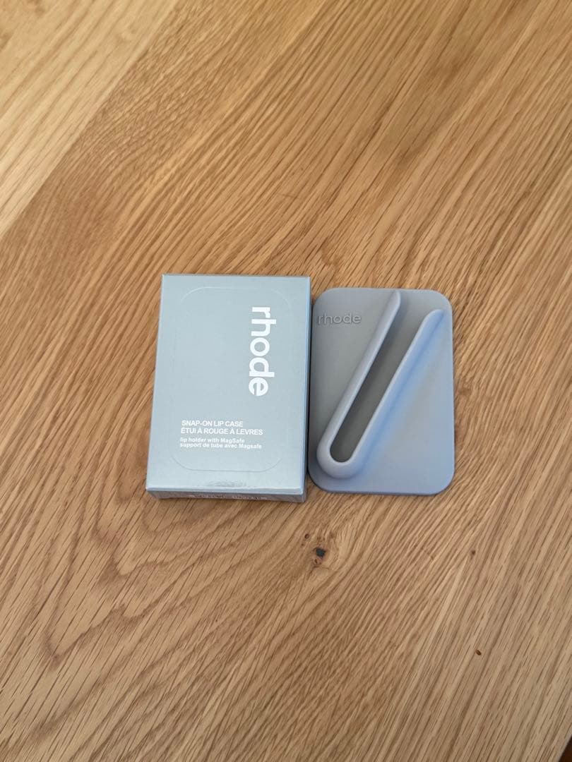 Rhode snap-on lip case ケース マグセーフ　グレー