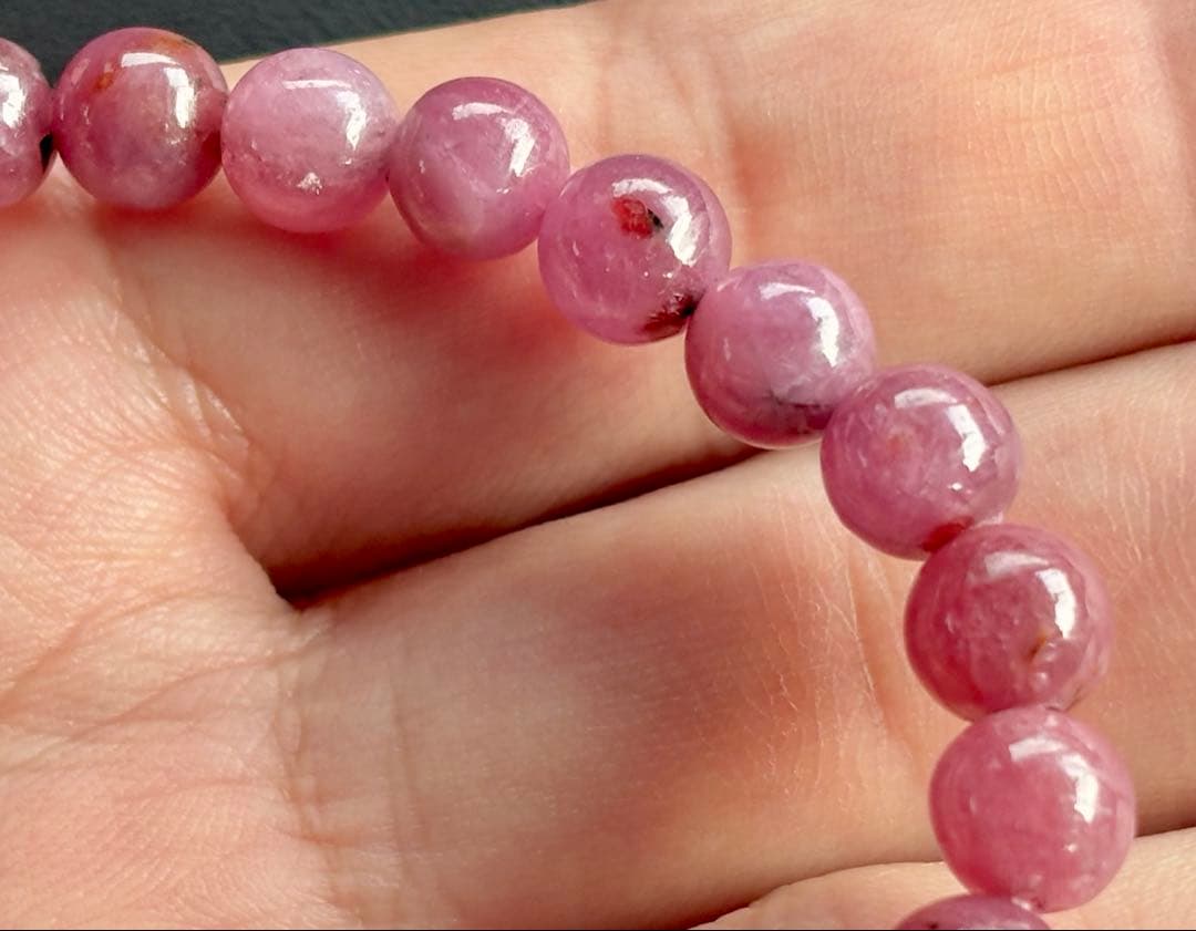 再販困難　最高品質　世界四大宝石　幻のグリーンランド産　マゼンタオールドルビー