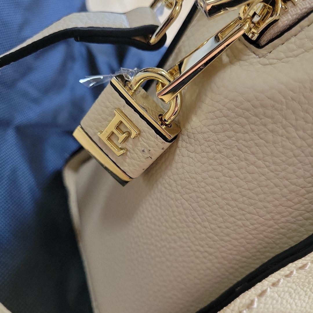 専用になります。　 ホワイトショルダーバッグ　2way