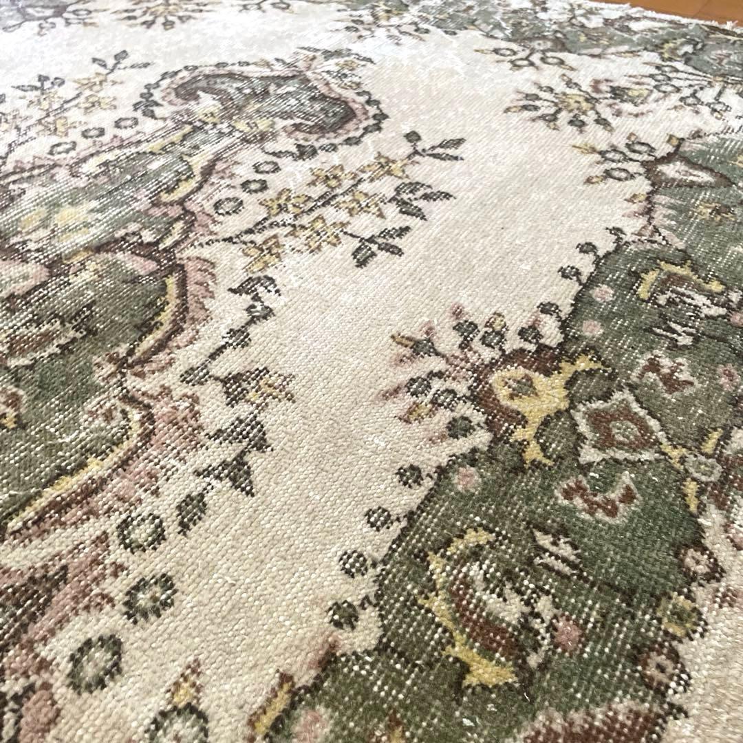 115×206 モスグリーン×クリーム　メダリオン　トルコヴィンテージラグ