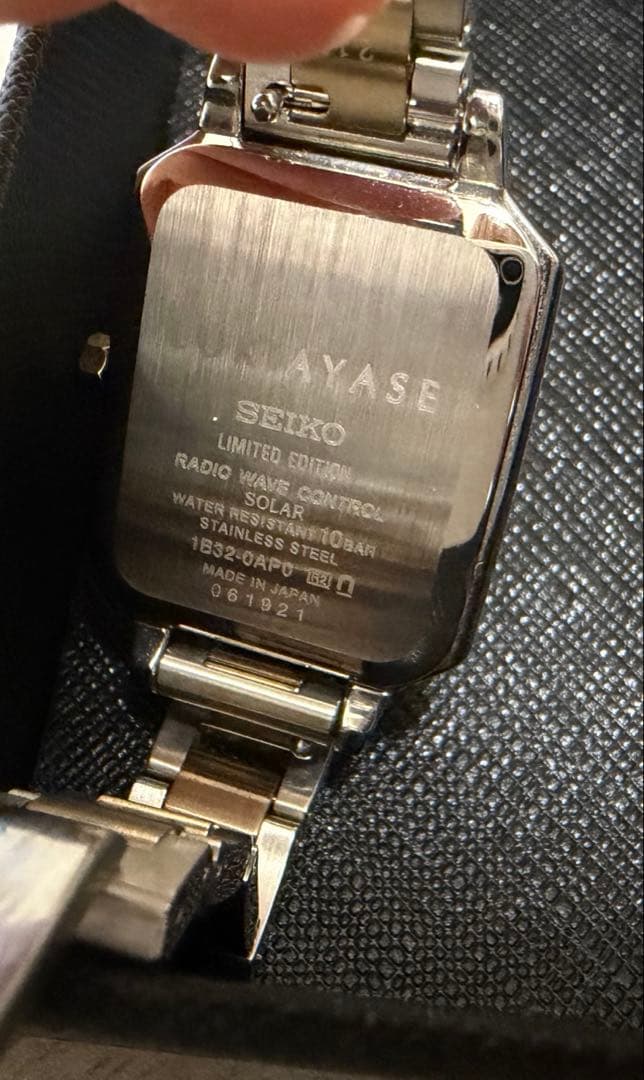 SEIKO LUKIA腕時計