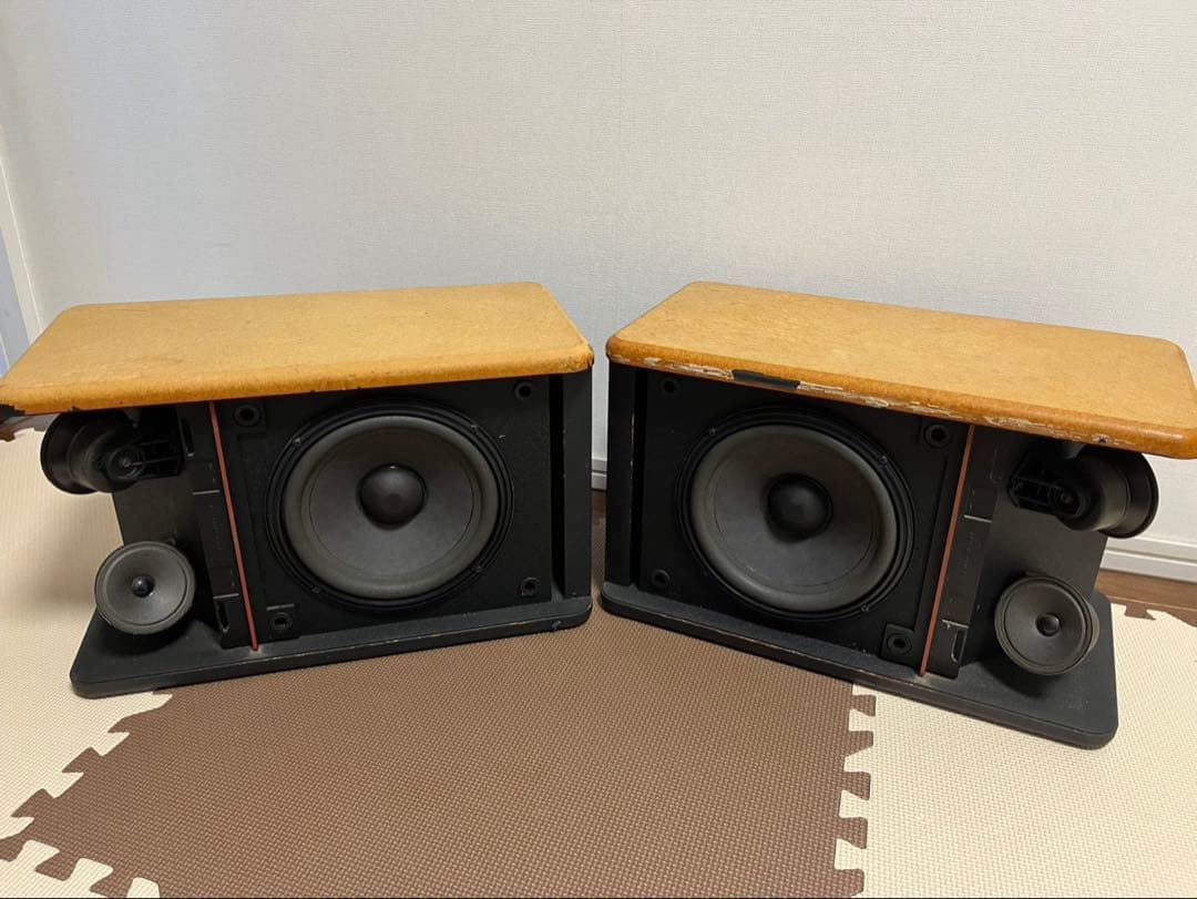 スピーカー・ウーファー BOSE 301AV
