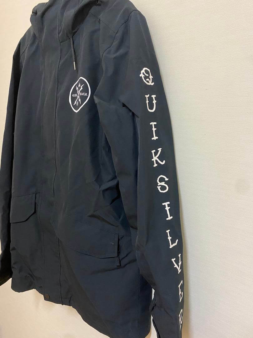 QUIKSILVER 黒ジャケット スノーボード　ウェア　S レディース　メンズ