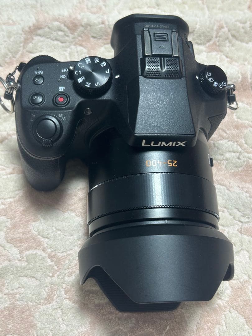 最終セール Panasonic Lumix FZ1000 4K対応カメラ