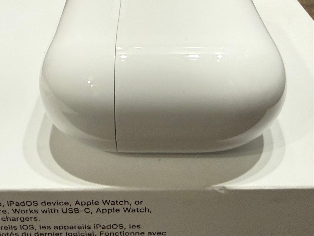 AirPods Pro 2 MagSafe 充電ケース(USB-C) 付き