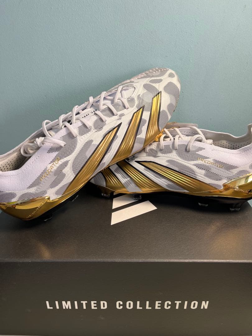 【数量限定】アディダス プレデター エリート FG プレーヤー パック 27.5