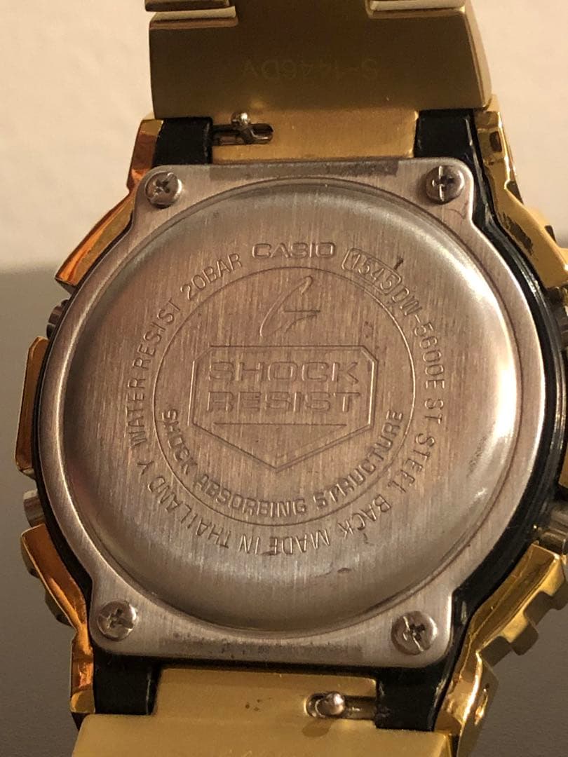 中古品　G-SHOCK DW5600 フルメタルカスタム　ゴールド