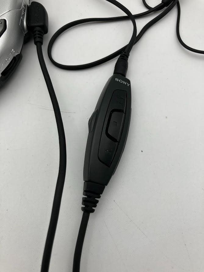 SONY CDウォークマン D-E404　コンパクトプレイヤー