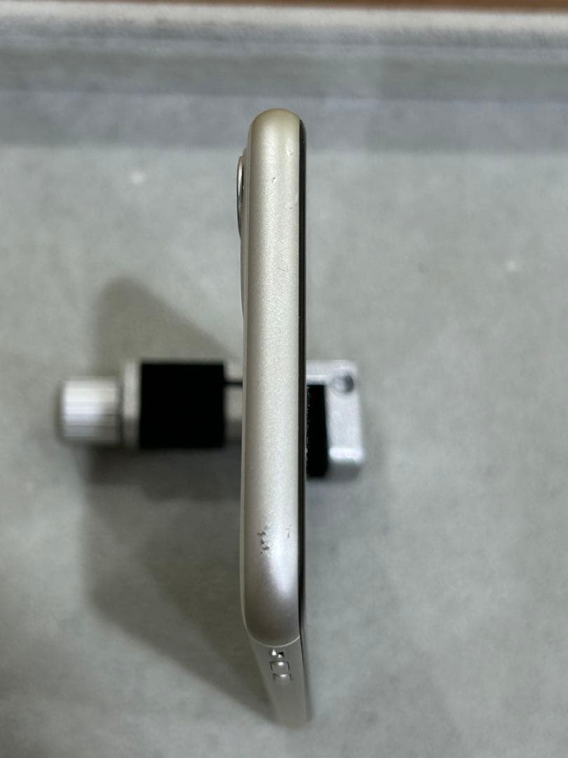 iPhone11 ホワイト 64GB 中古品