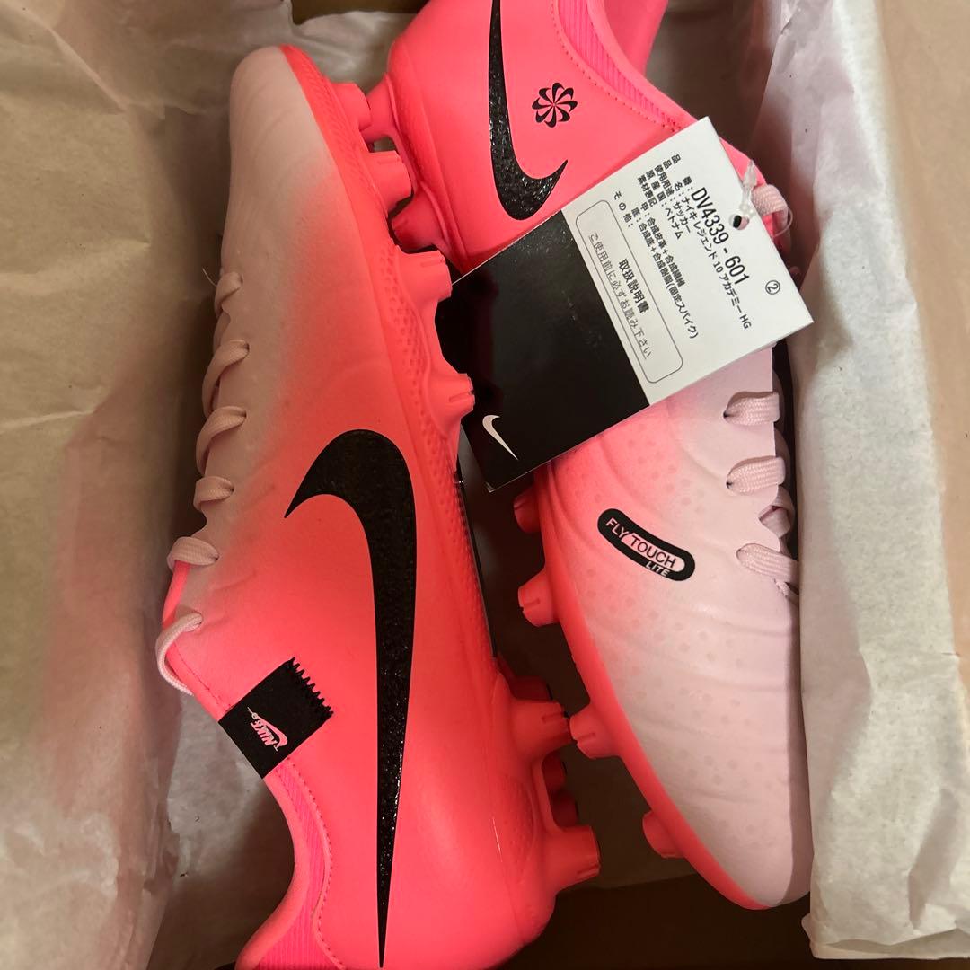 ナイキ　ティエンポ